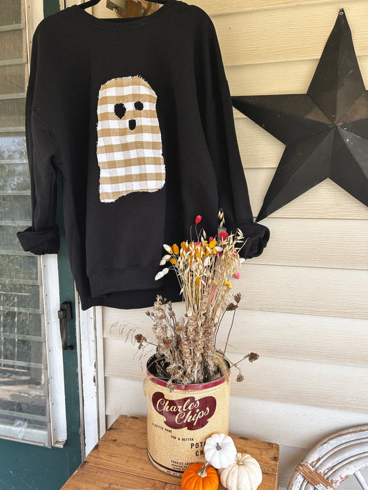 Vintage Ghost Appliqué Sweatshirt